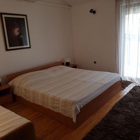 Villa Oliva Makarska Eksteriør bilde